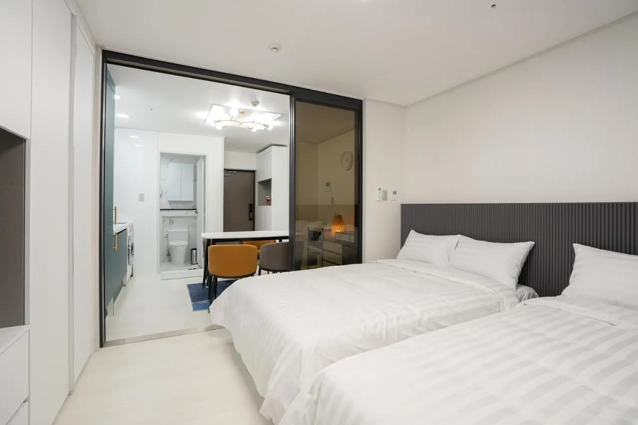 Lägenhetshotell Jeju Seomun Residence Hotel